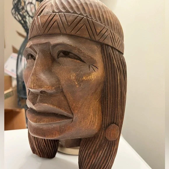 Vintage Hand Carved Wood Native American Indian Head Wall sculpture - Picture 4 of 12